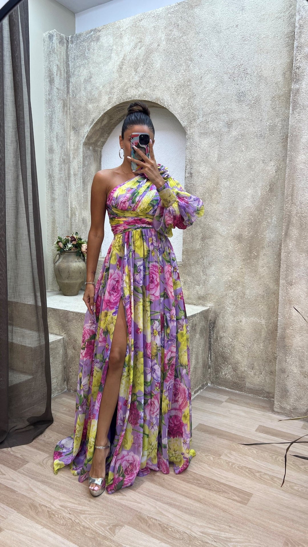 Mune | Elegant Flowy Shoulder Dress for Summer Events