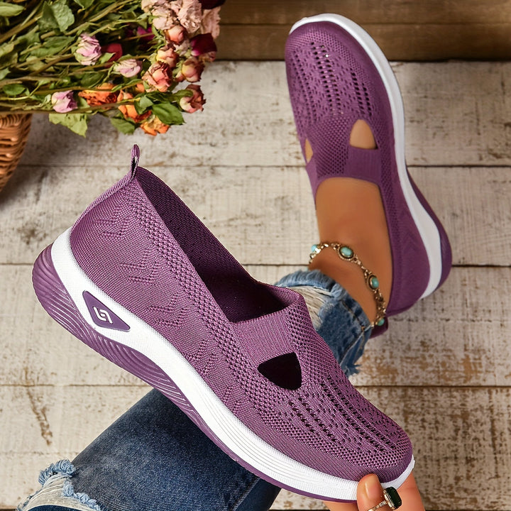 Casual, breathable slip-on sneakers
