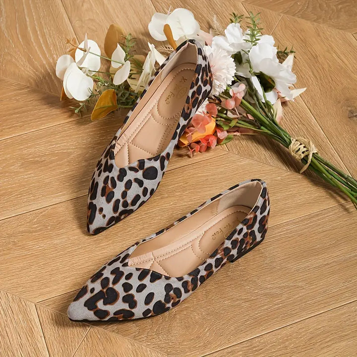 Mune | Elegant and Light Lace Ballet Shoes with Leopard Print