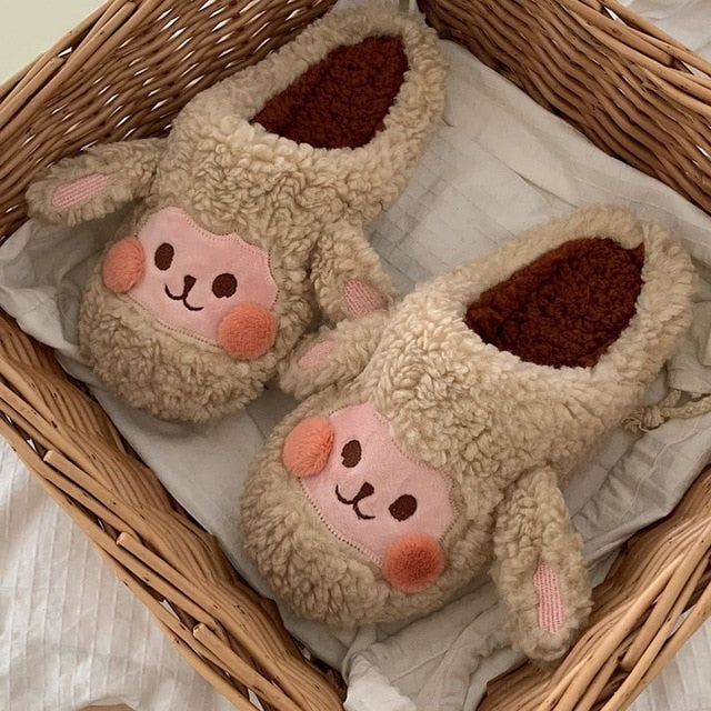 Mune | Comfortable Women's Slippers with Animal Pattern