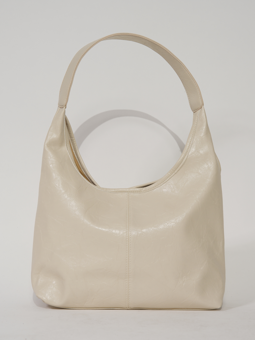 Mune | Distressed Leather Tote