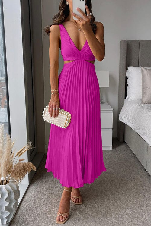 Mune | Elegant Pleated Midi Dress