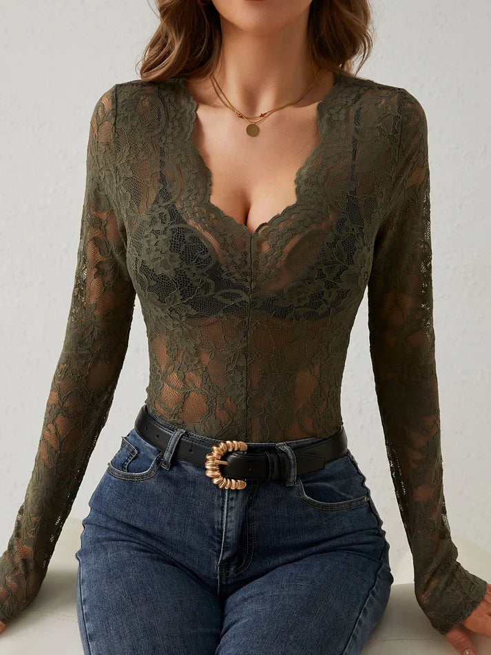 Mune | Long Sleeve Top with V-Neck and Lace