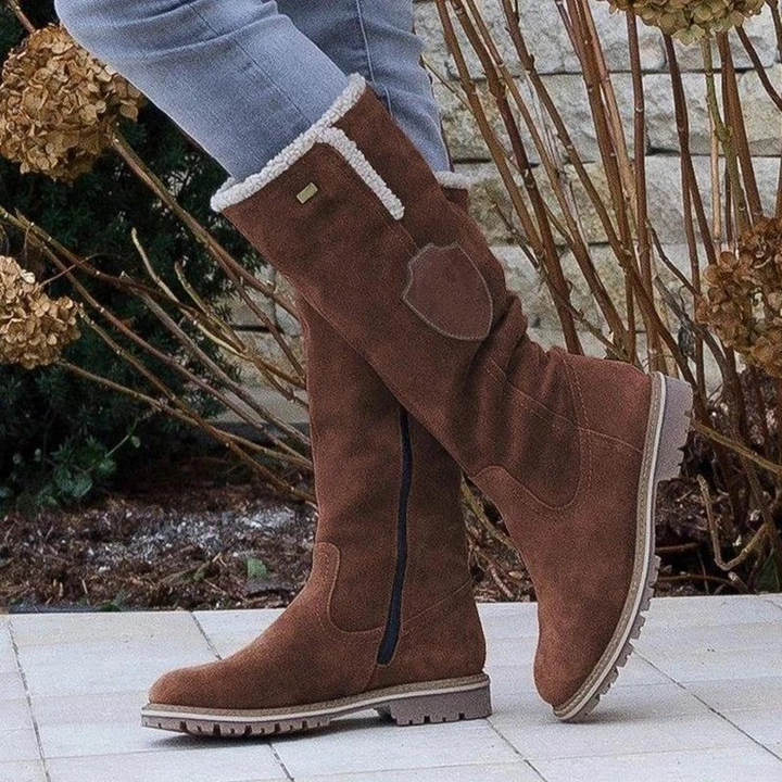 Mune | A Warm Winter Boots for Women