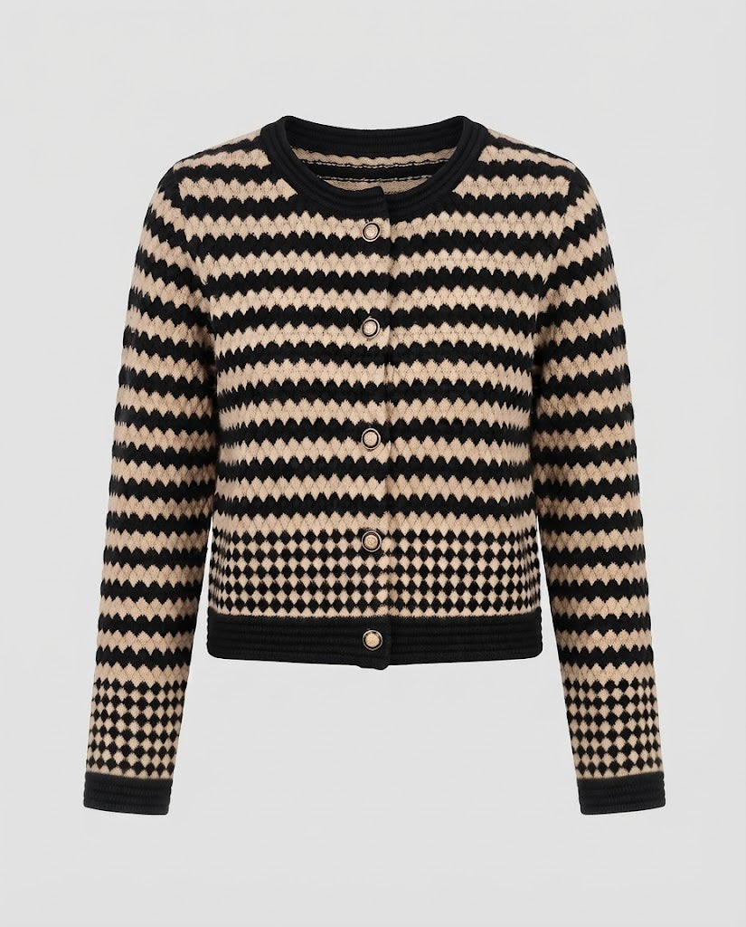 Women's Short Jacquard Cardigan in Graphical Houndstooth and Diamond Pattern with Pearl Button Placket Mune Fashion