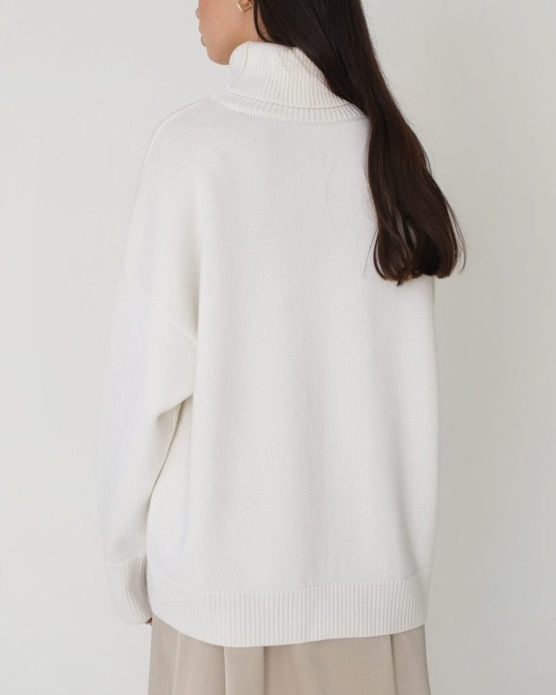 Mune | Elegant Oversized Women's Turtleneck Sweater Made Of Cotton