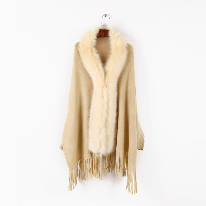 Women's poncho with faux fur collar and fringes Mune Fashion