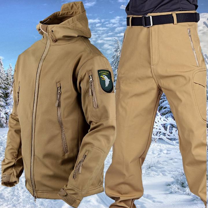 Mune | Outdoor Clothing Set for Style and Functionality in the Outdoors