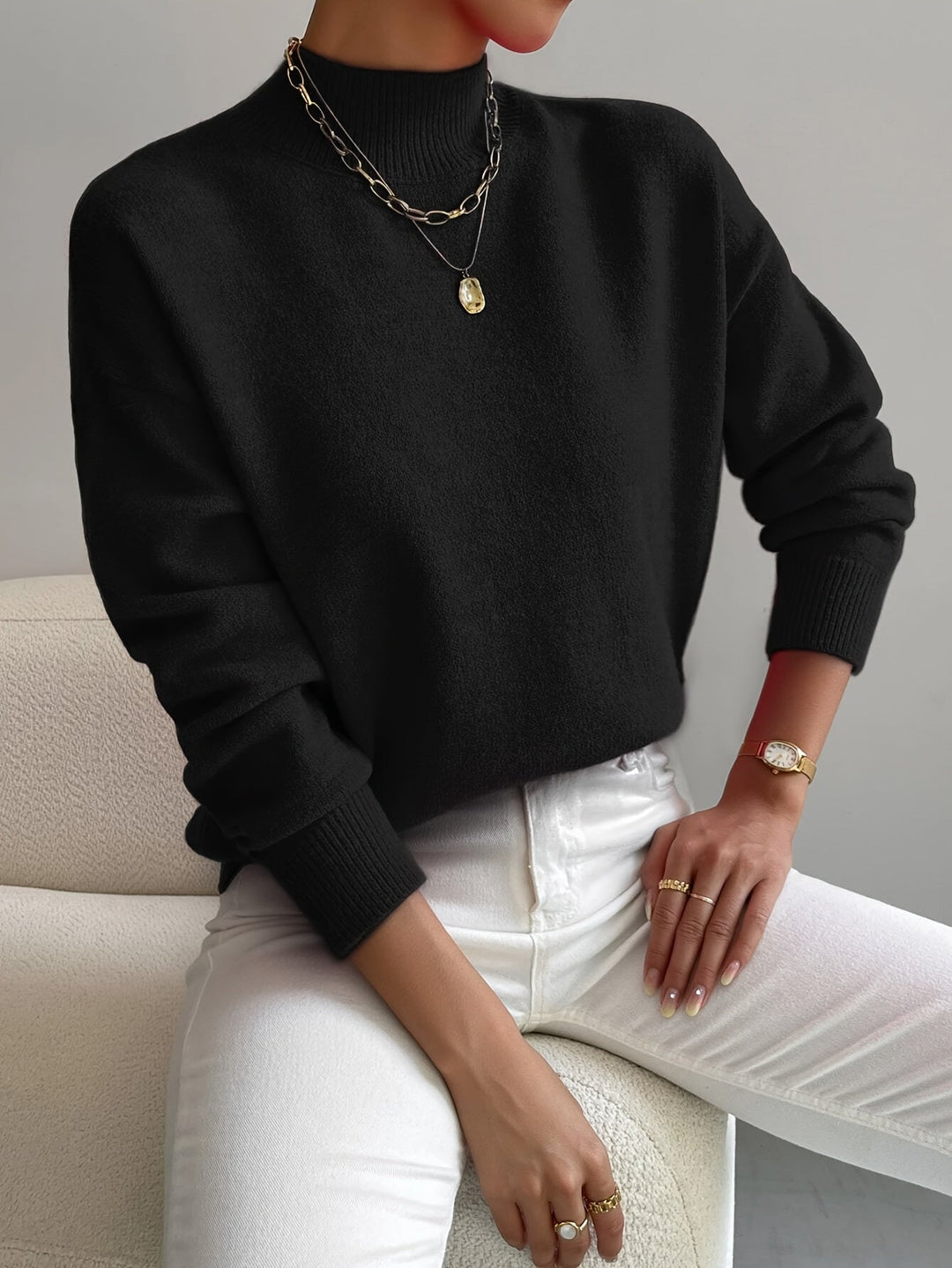 Mune | Elegant Turtleneck Sweater
