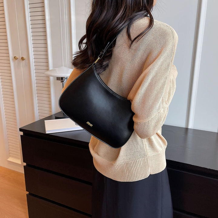 Mune | Stylish Small Handbag – for Fashion Lovers