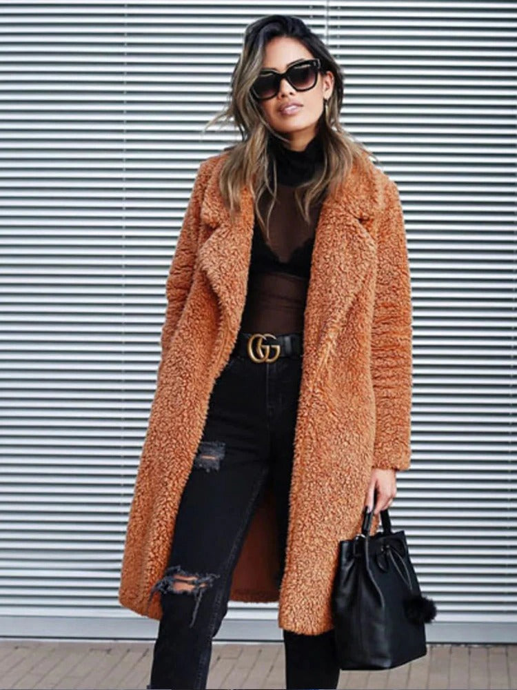 Mune | Hidden Pocket Teddy Coat