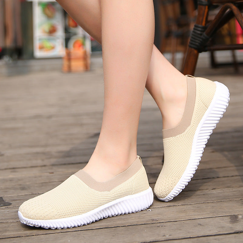 Unisex nan entry-level comfort shoe with seamless knit shaft and cushioning lightweight foam sole Mune Fashion
