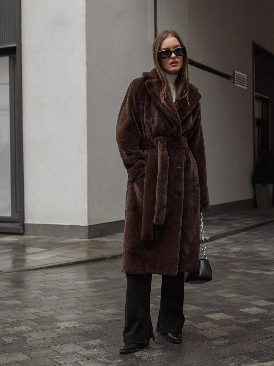 Mune | Long Coat with Elegant Shape