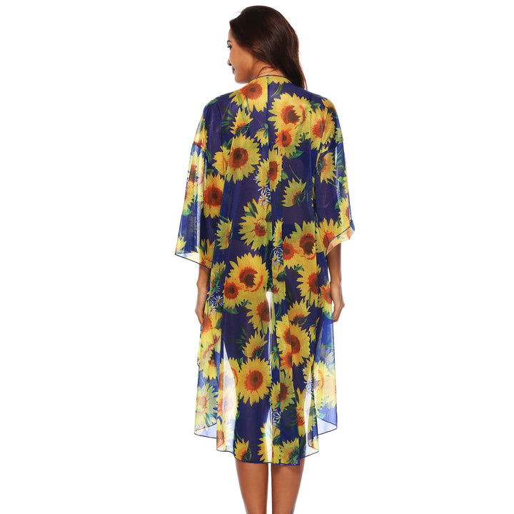 Women's airy beach kimono with floral patterns Mune Fashion