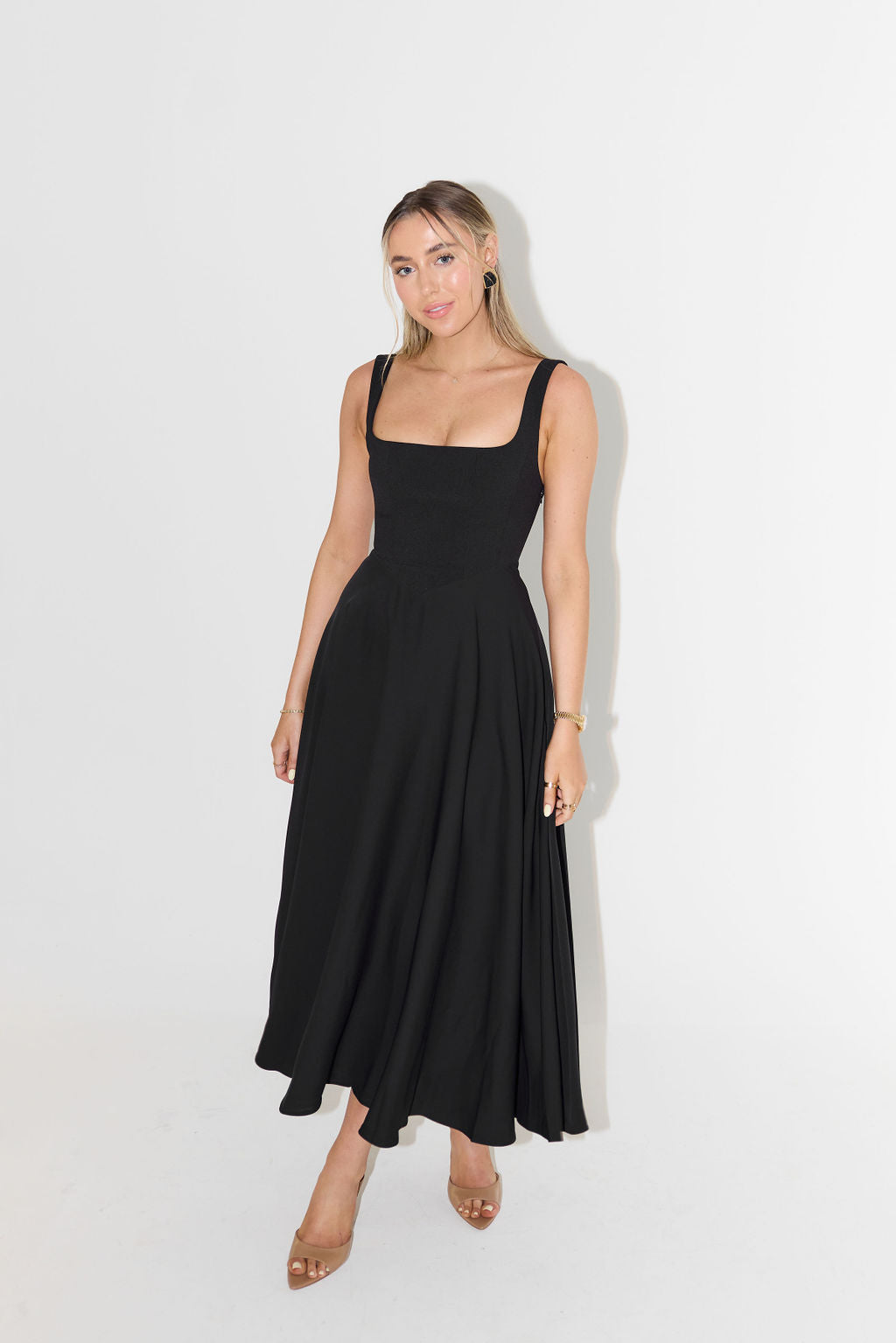 Midi dress with square neckline
