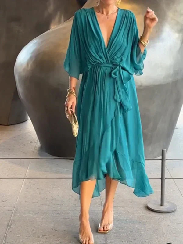 Elegant chiffon dress with V-neck