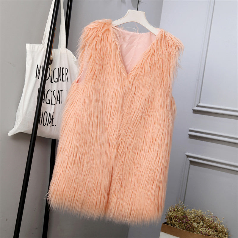 Ladies Fashionable Faux Fur Vest In Trendy Oversized Cut Mune