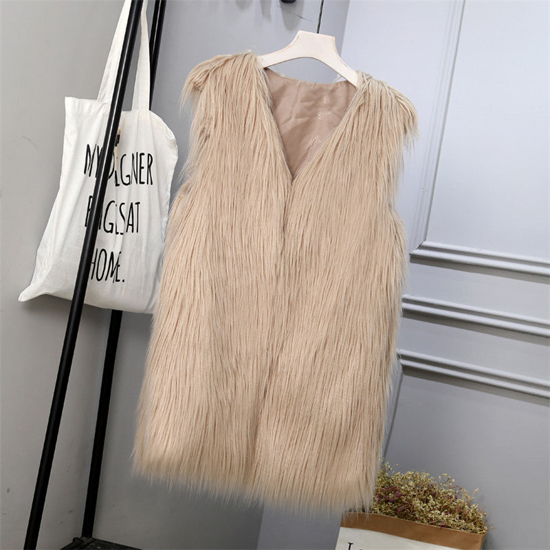 Ladies Fashionable Faux Fur Vest In Trendy Oversized Cut Mune