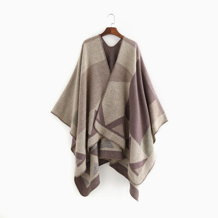 Women's oversized ruana made of wool blend with geometric intarsia and open kimono fall Mune Fashion