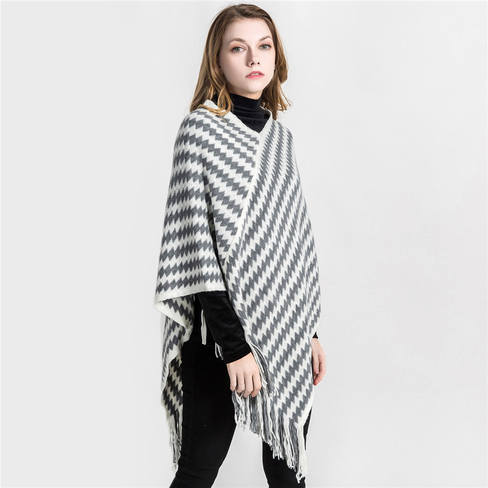 Women Cashmere-Touch Ruana-Poncho with Zigzag-Jacquard and Fringe Hem Mune Fashion