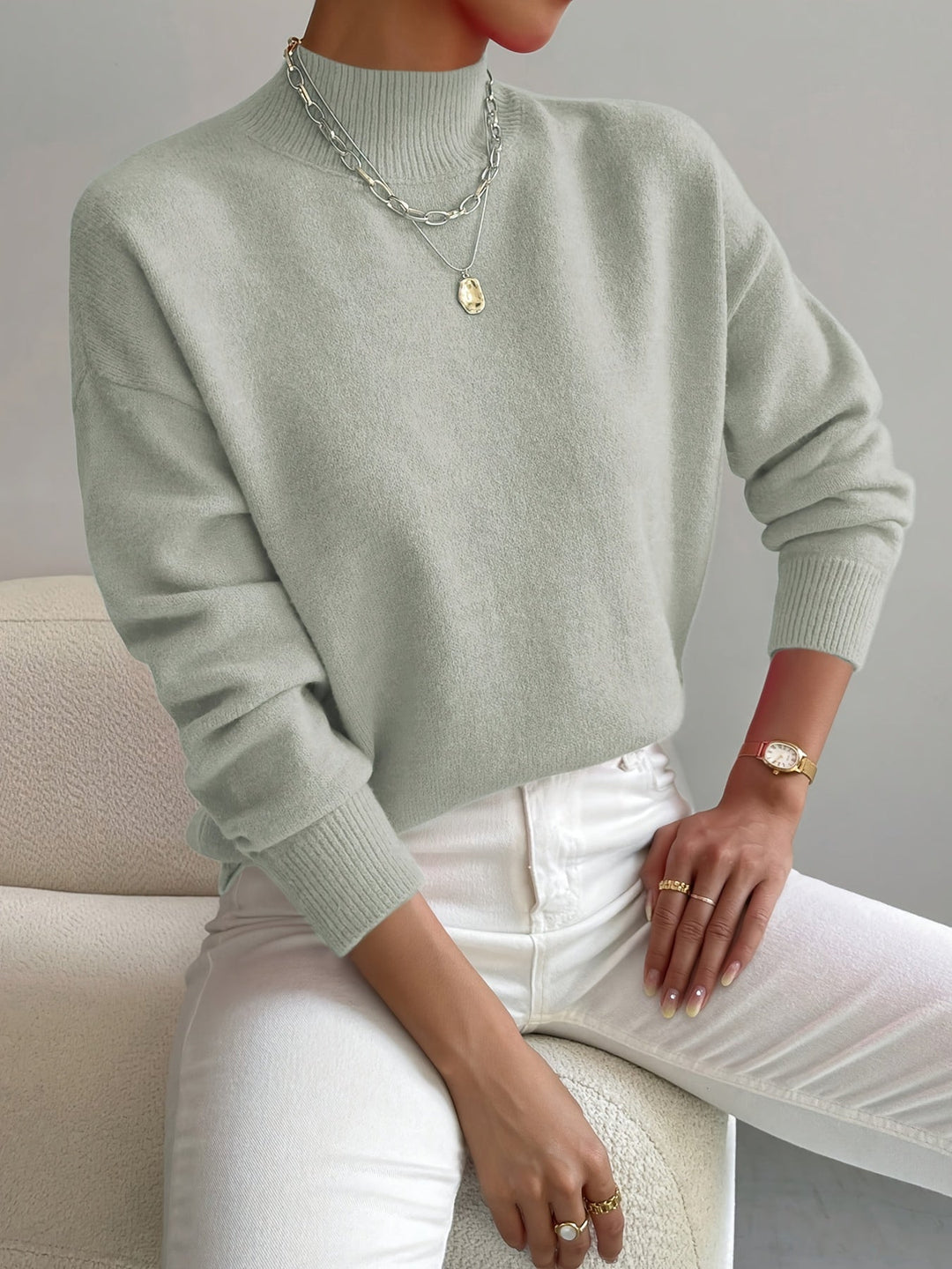 Mune | Elegant Turtleneck Sweater