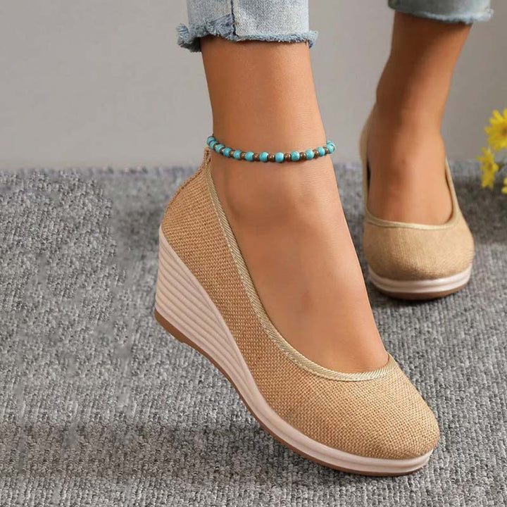 Casual wedge shoes