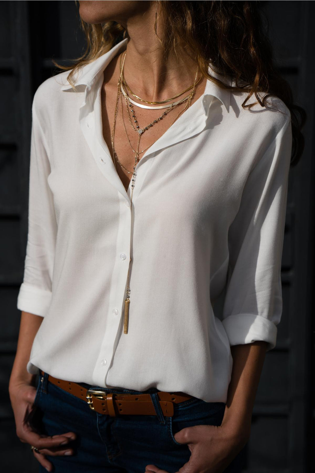 Women's casual viscose chiffon blouse with V-neck and cuffed sleeves Mune Fashion
