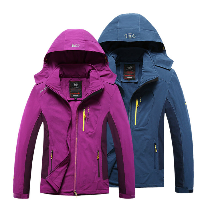 Unisex Softshell Outdoor Jacket with Breathable Membrane and Adjustable Hood Mune Fashion