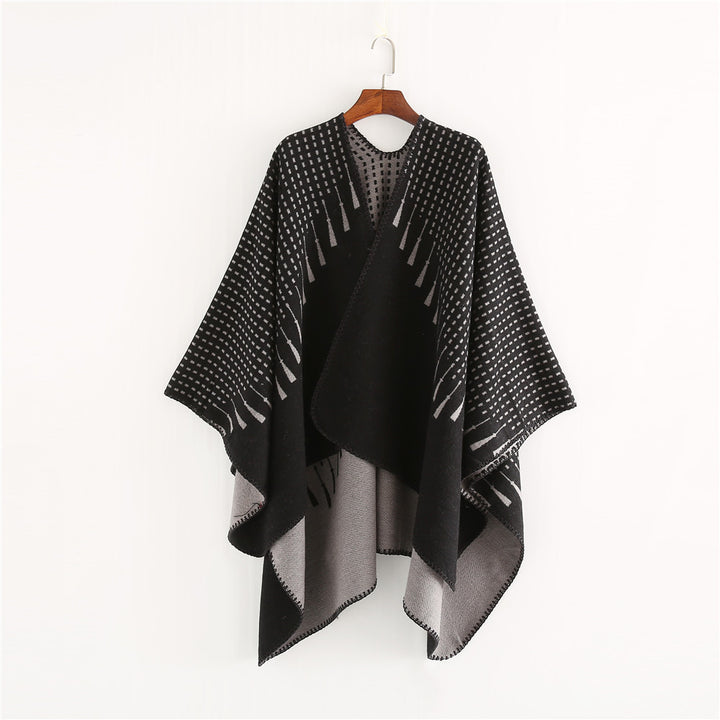 Women's Double Wool Mix Cape with Reversible Jacquard and Boxy Ruana Silhouette Mune Fashion