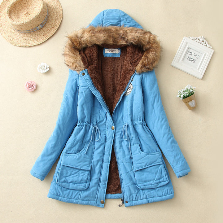 Women's winter parka with cozy teddy lining, tailored drawstring and detachable hood Mune Fashion