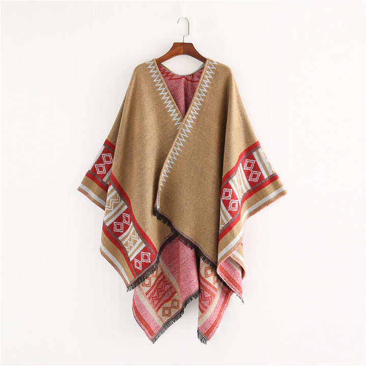 Women Oversize Ruana Poncho in Boho Ethno Look made of wool blend with V-neck and fringe hem Mune Fashion