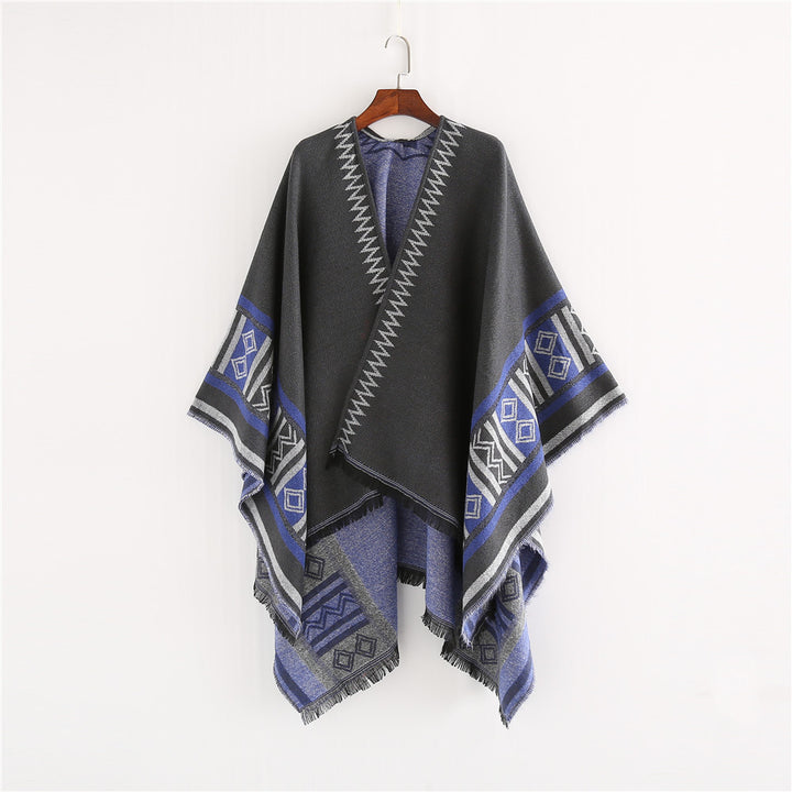 Women Oversize Ruana Poncho in Boho Ethno Look made of wool blend with V-neck and fringe hem Mune Fashion