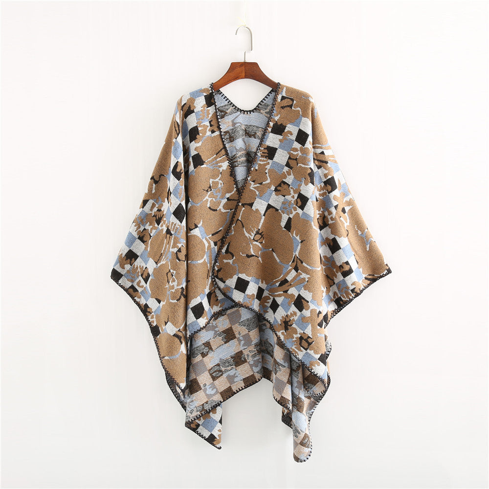 Women's Oversized Ruana with V-Neck and Jacquard Check Floral Pattern Mune Fashion