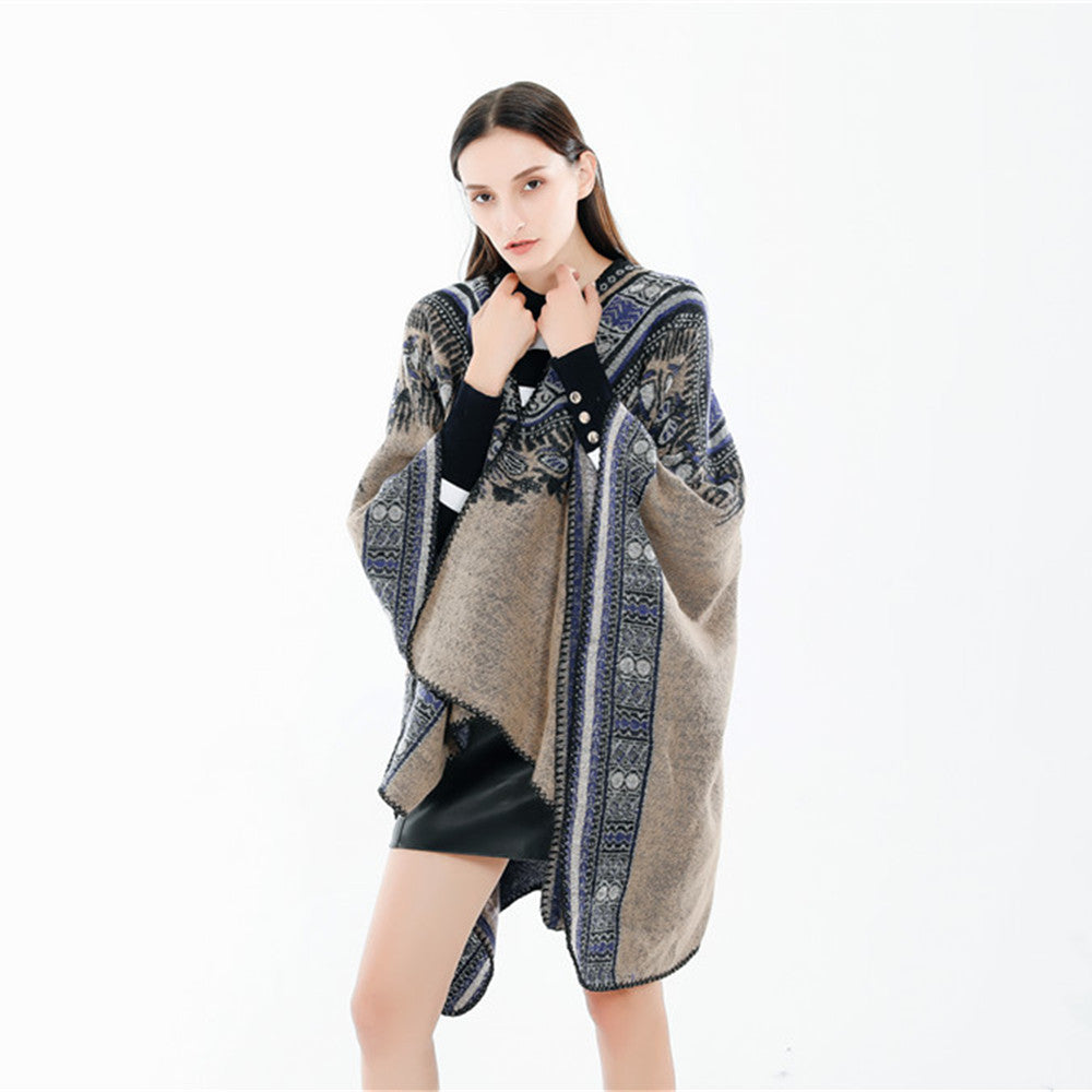 Women's Oversize Ruana Poncho in Ethno Jacquard with V-Neck and Border Edge Mune Fashion