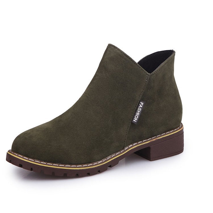 Women's ankle-high faux suede ankle boot with sturdy tractor sole and comfort heel Mune Fashion