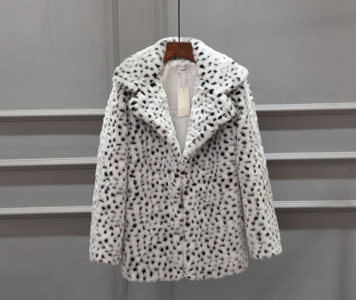 Ladies Luxury Faux Fur Jacket In Leopard Print Mune