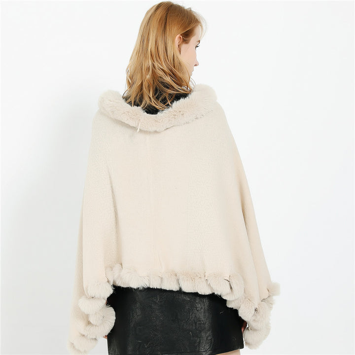 Women's cape poncho with faux fur collar and pom-pom trim Mune Fashion