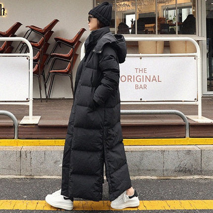Women's maximal long quilted coat with hood, windproof thermal filling and side zippers Mune Fashion
