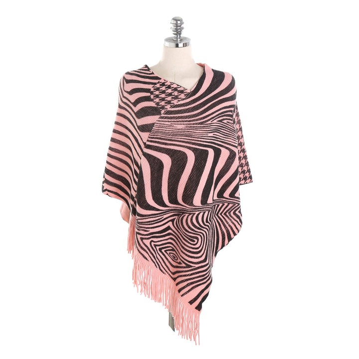 Women's fringe poncho in oversized with graphic jacquard and asymmetrical pointed hem Mune Fashion