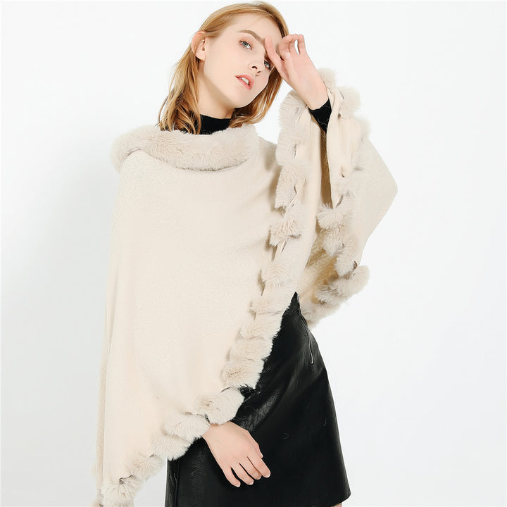 Women's cape poncho with faux fur collar and pom-pom trim Mune Fashion