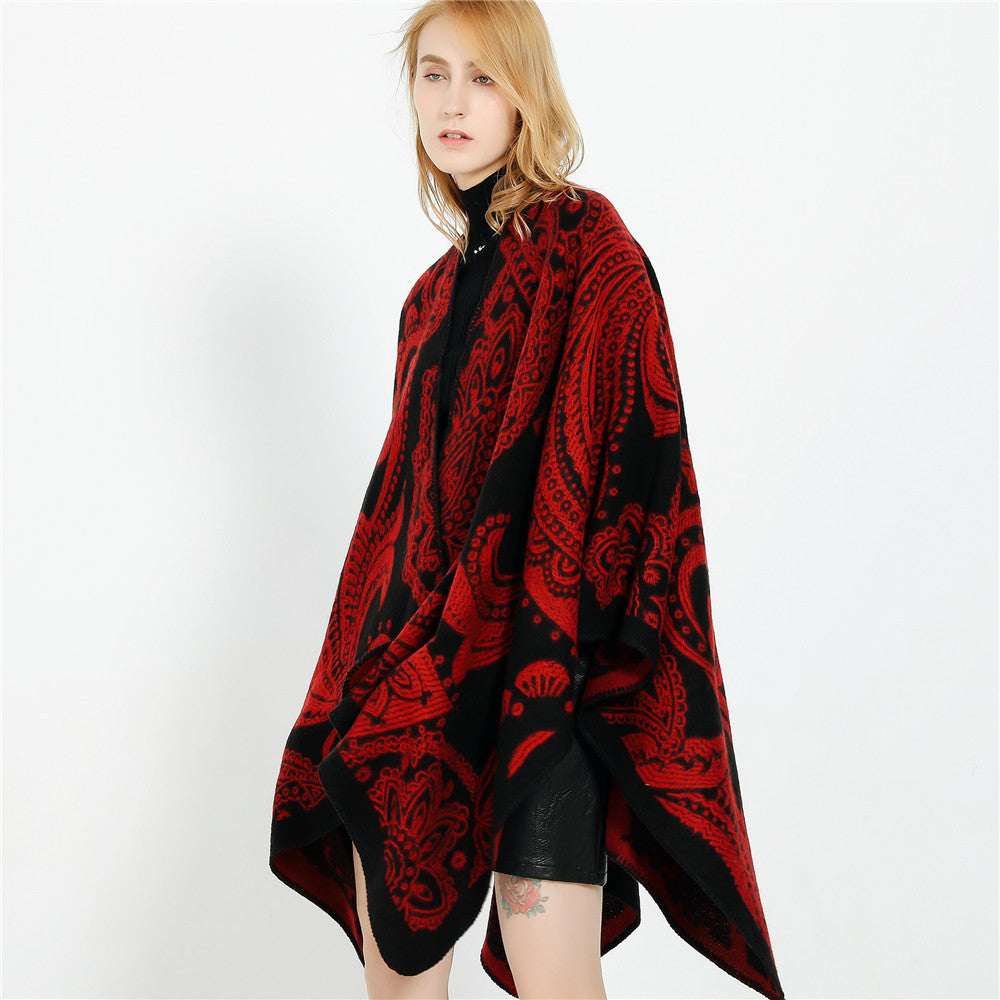 Women's Oversize Ruana in Paisley Jacquard with Open Kimono Silhouette Mune Fashion