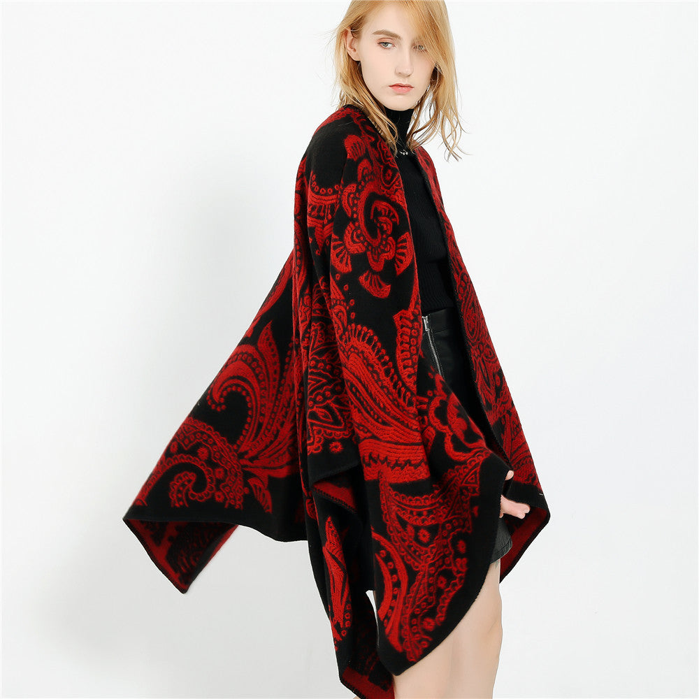 Women's Oversize Ruana in Paisley Jacquard with Open Kimono Silhouette Mune Fashion