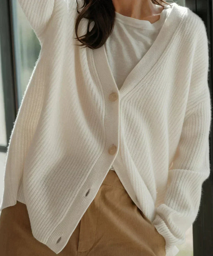 Mune | Cashmere Cardigan - Timeless style meets elegant comfort