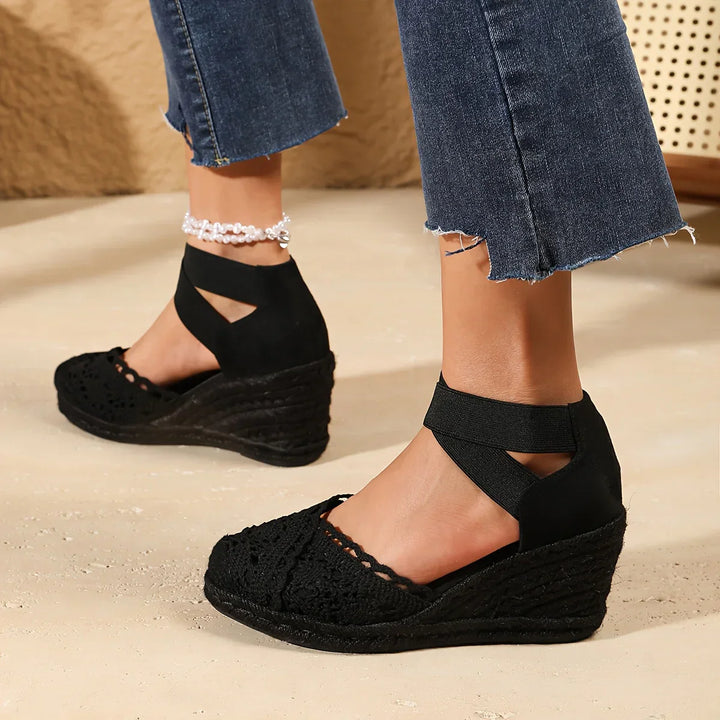Mune Fashion | Elegant Wedge Sandals with Crochet Top