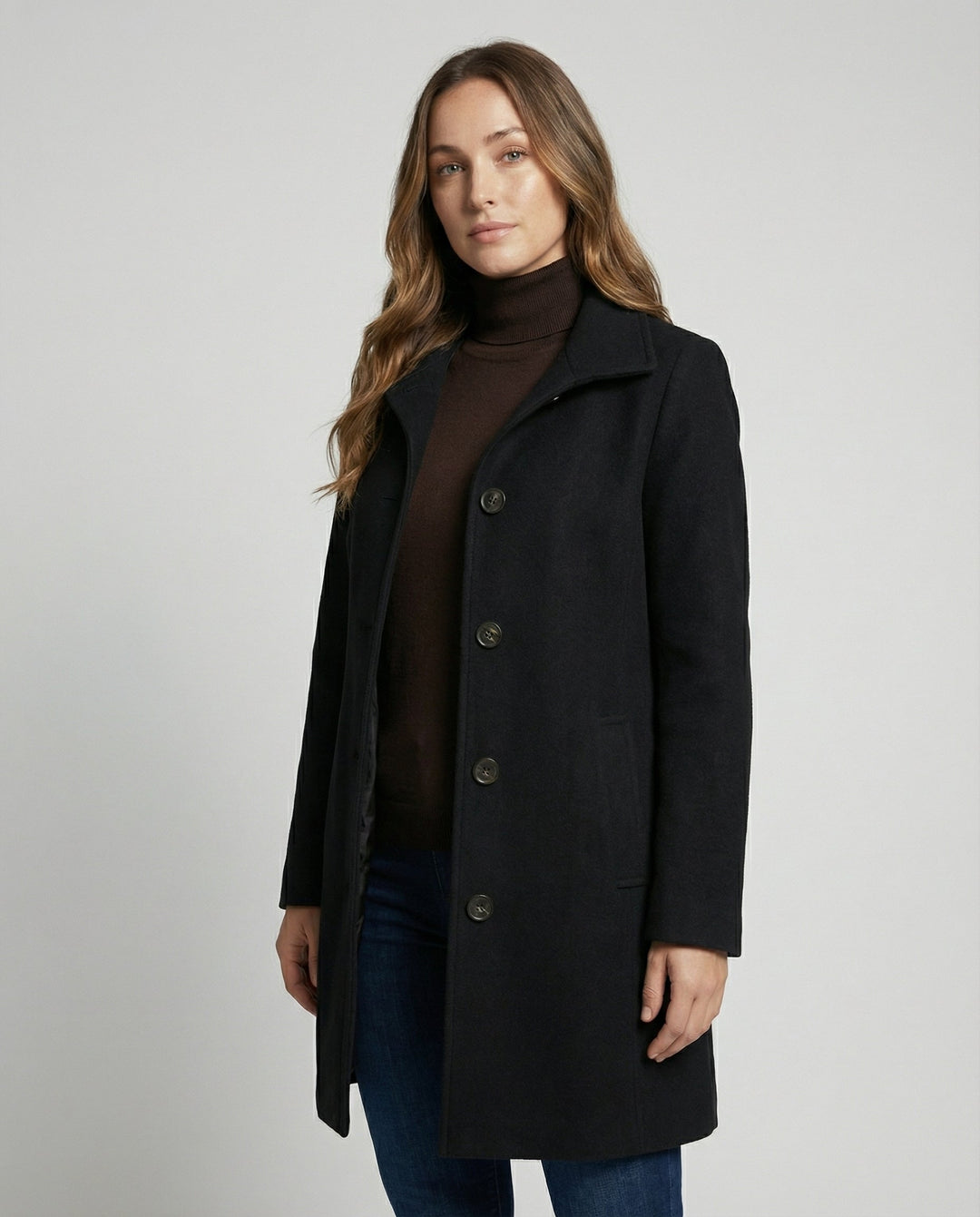 Elegant single-breasted coat women