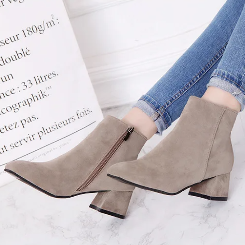 Mune | Modern Wild Ankle Boots with Comfortable Heel Women's Ankle Boots