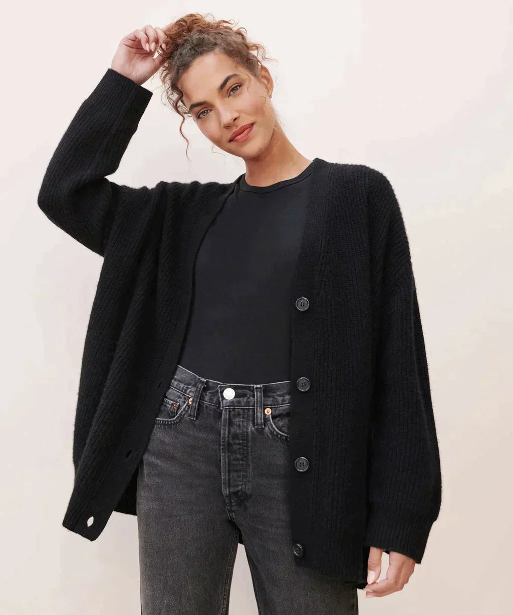 Mune | Cashmere Cardigan - Timeless style meets elegant comfort