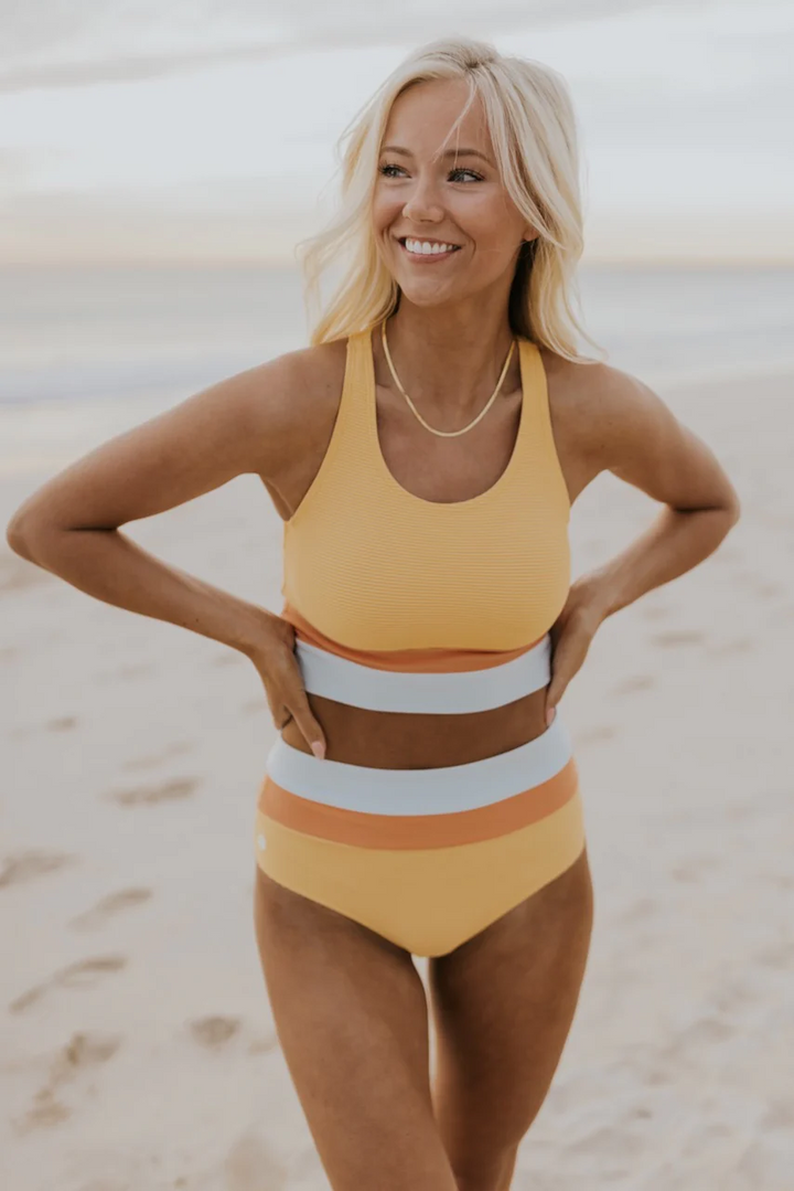 Mune Fashion | Black Colorblock Cut Back Bikini Set