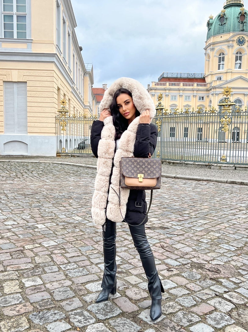 Mune | Stylish Hooded Jacket with Belt