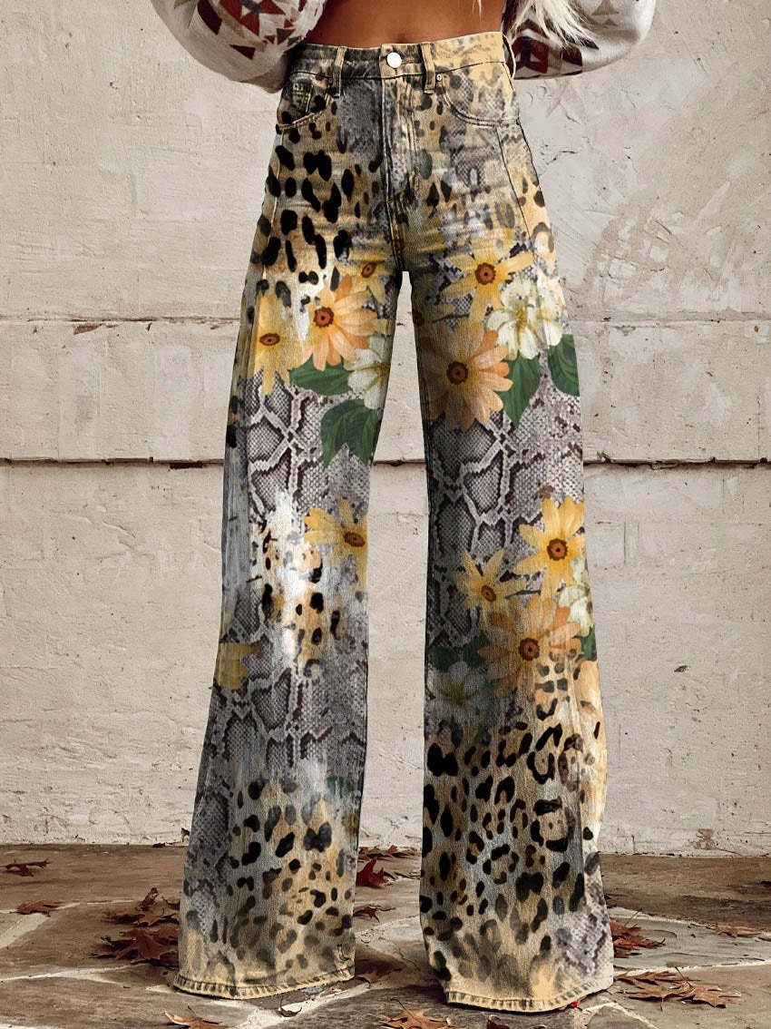 Mune Fashion | Stylish jeans with floral pattern
